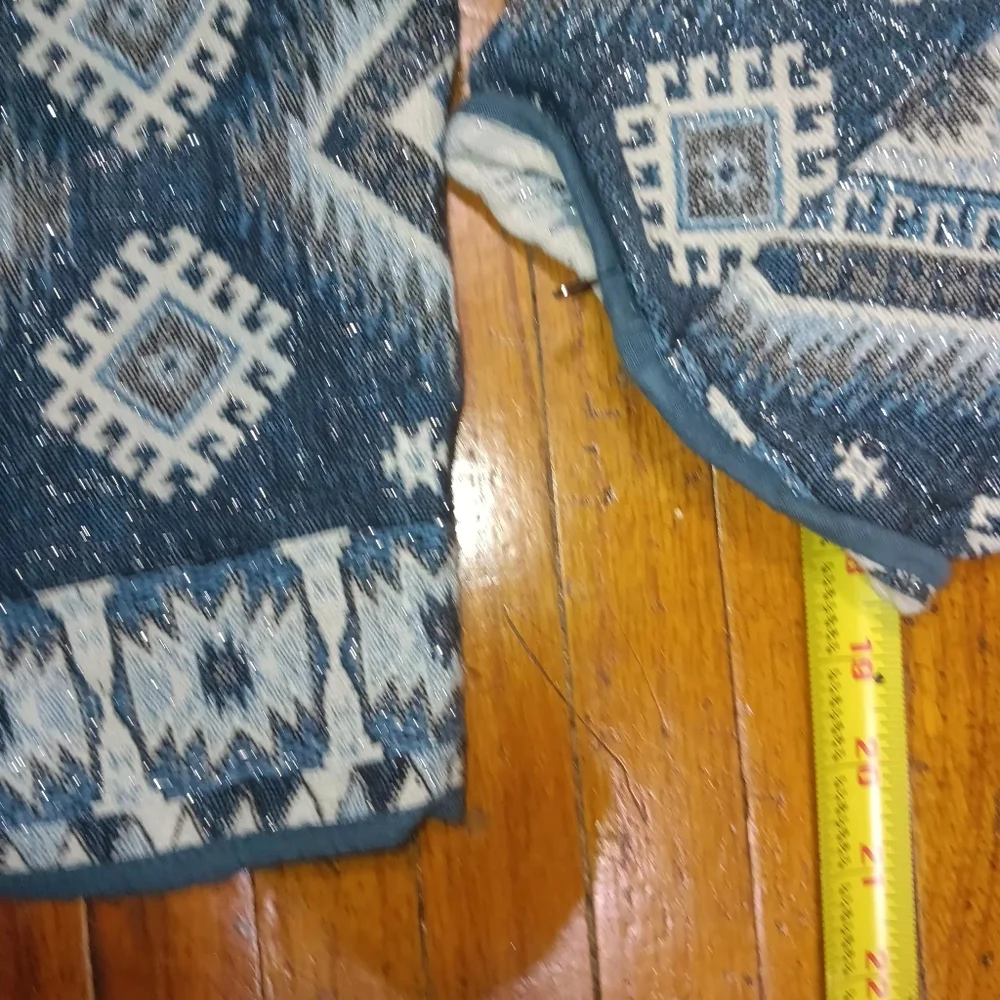 Flashback Geometric Patterned Jacket - Picture 4 of 5